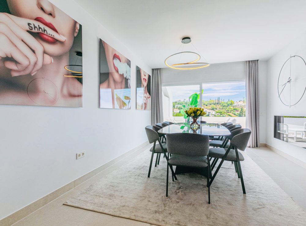 Stunning ground floor apartment El Mirador La Quinta Benahavis Marbella