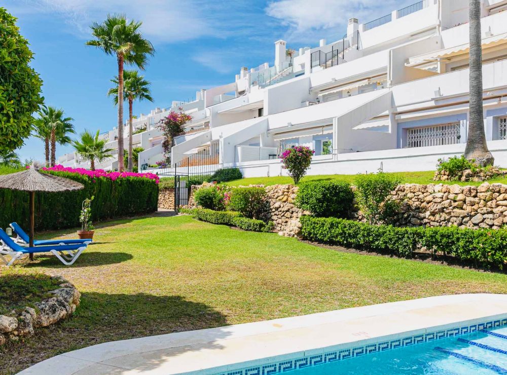 Stunning ground floor apartment El Mirador La Quinta Benahavis Marbella