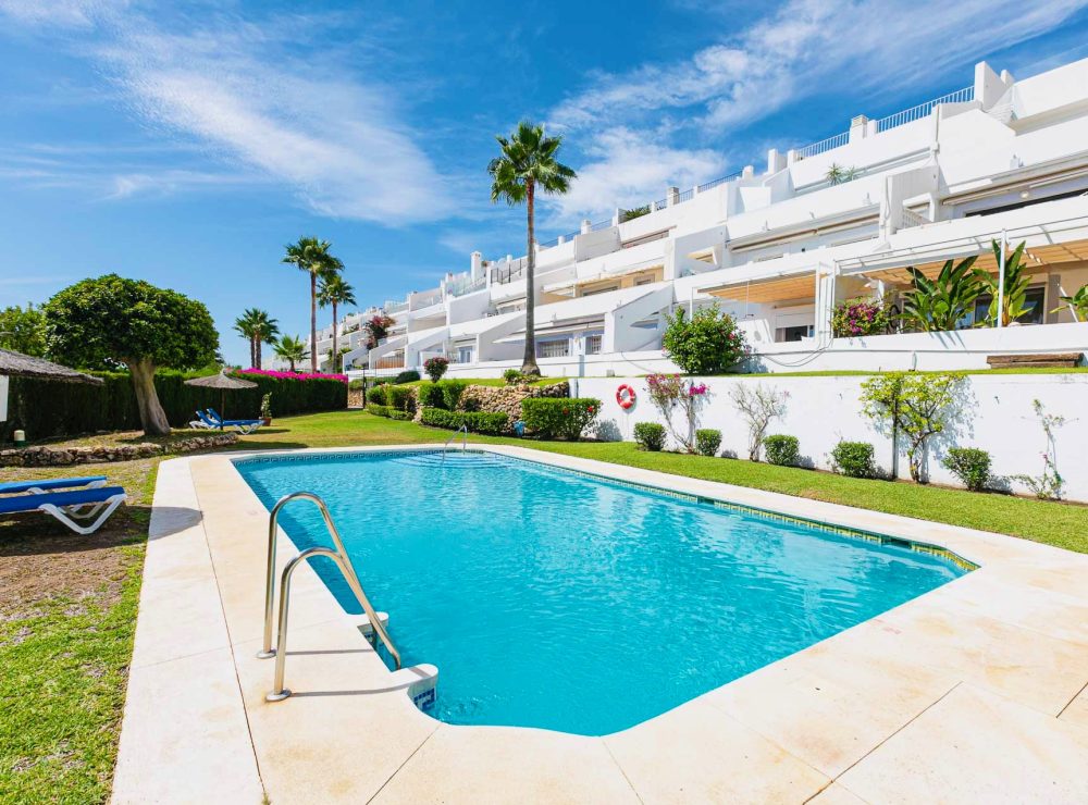 Stunning ground floor apartment El Mirador La Quinta Benahavis Marbella