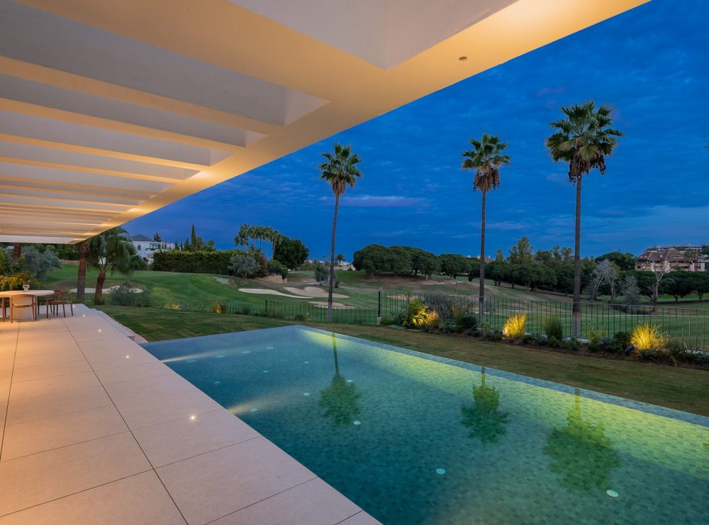 Casa Tesalia villa Nueva Andalucia Marbella
