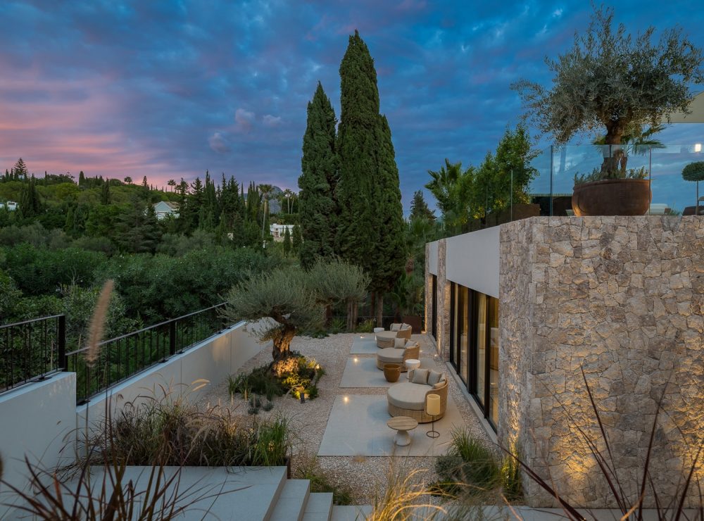 Casa Tesalia villa Nueva Andalucia Marbella