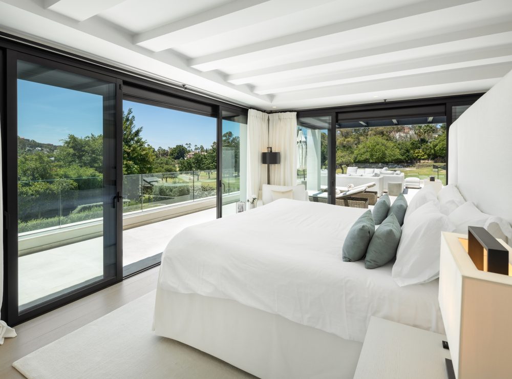Auriga 36 villa Nueva Andalucia Marbella golf