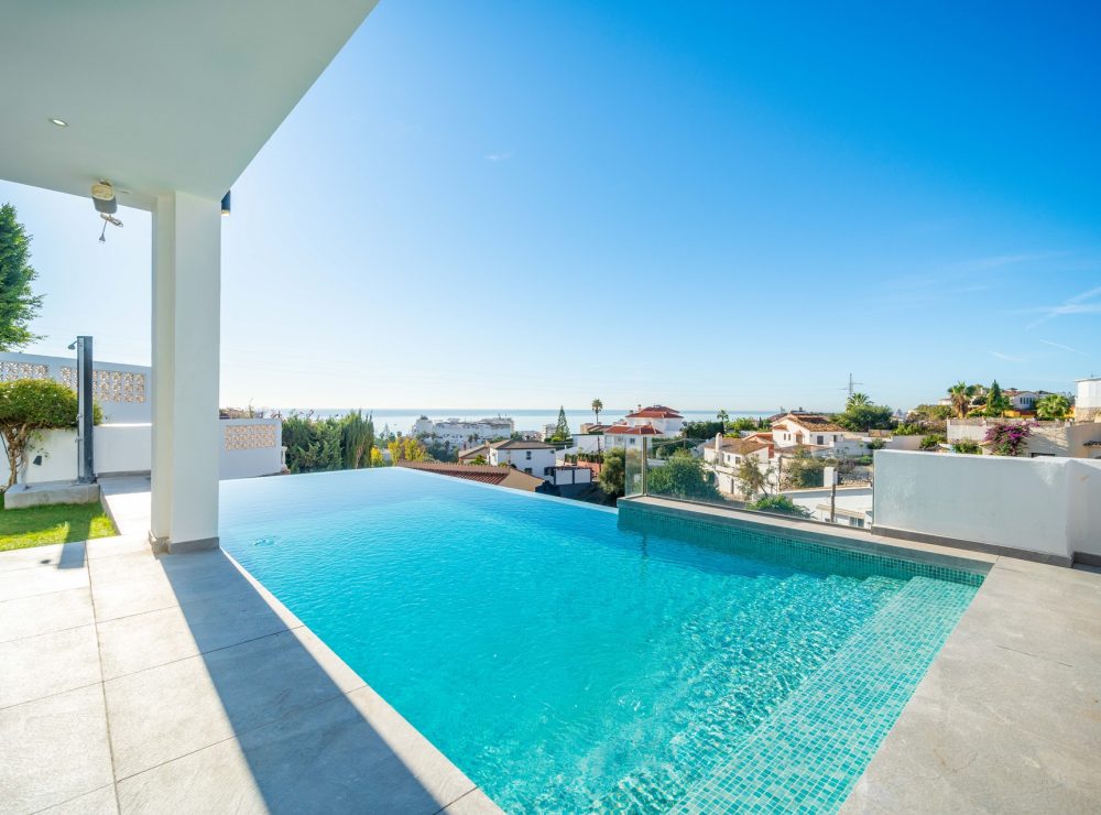 Villa Evellen Torreblanca Fuengirola sea views Marbella