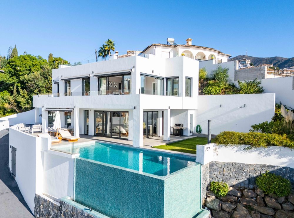Villa Evellen Torreblanca Fuengirola sea views Marbella