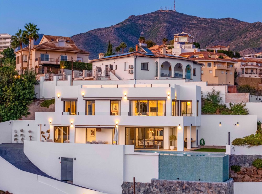 Villa Evellen Torreblanca Fuengirola sea views Marbella