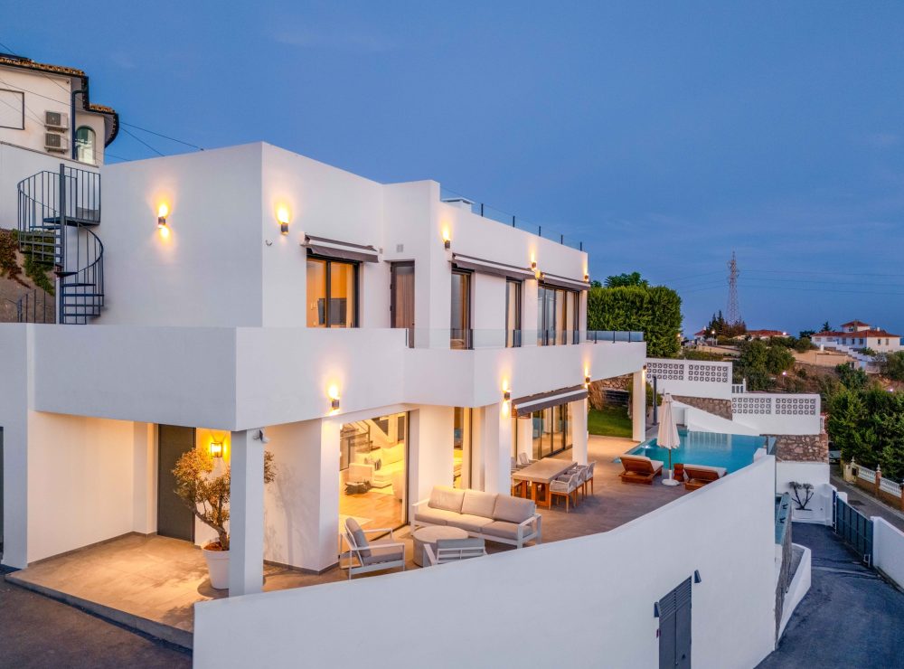 Villa Evellen Torreblanca Fuengirola sea views Marbella