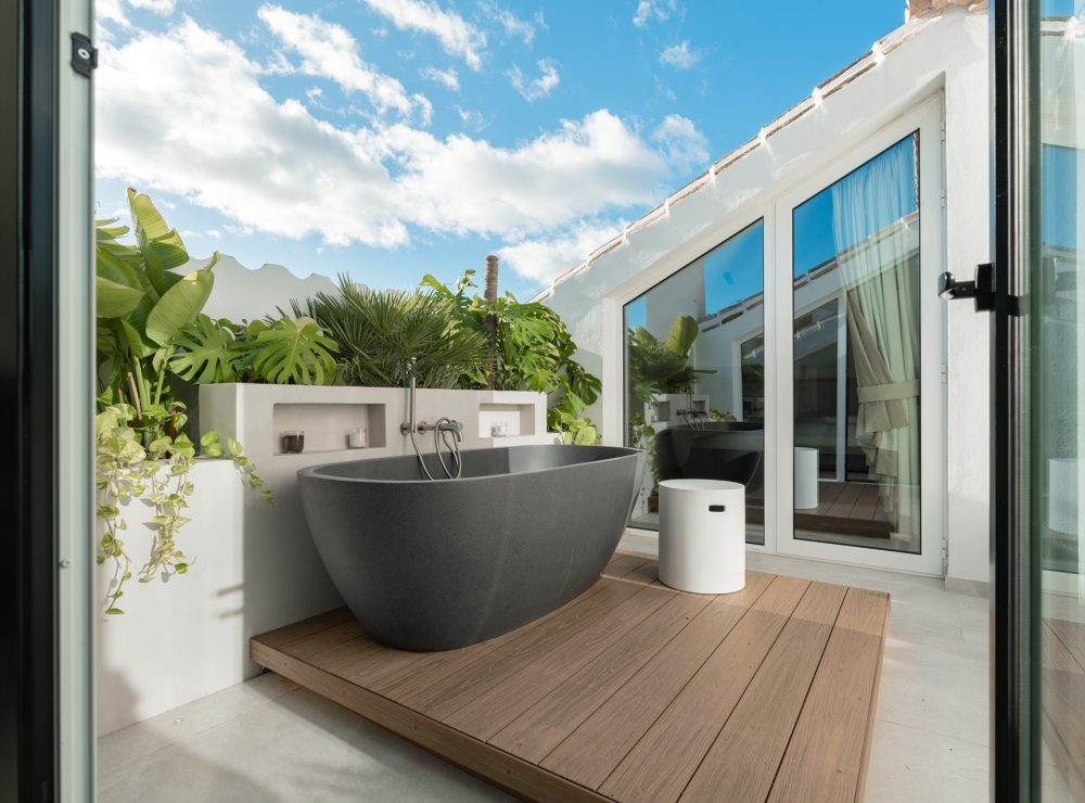 Las Lolas 16 duplex penthouse  Nueva Andalucia Marbella
