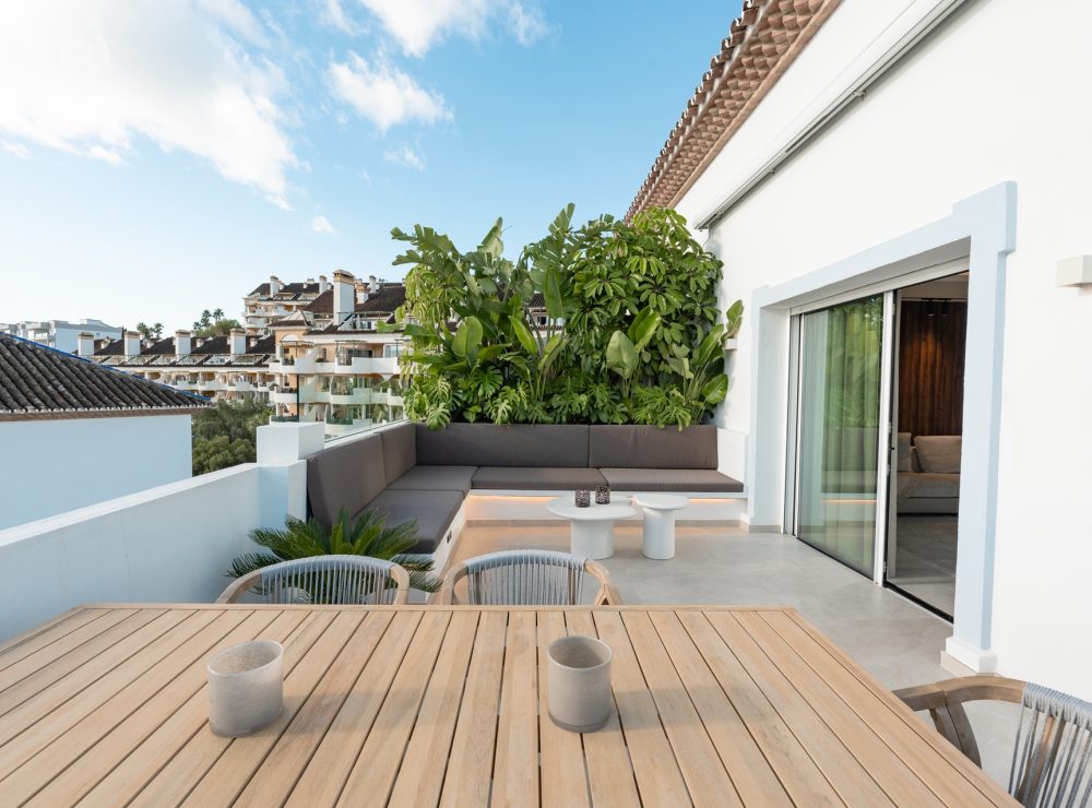 Las Lolas 16 duplex penthouse  Nueva Andalucia Marbella