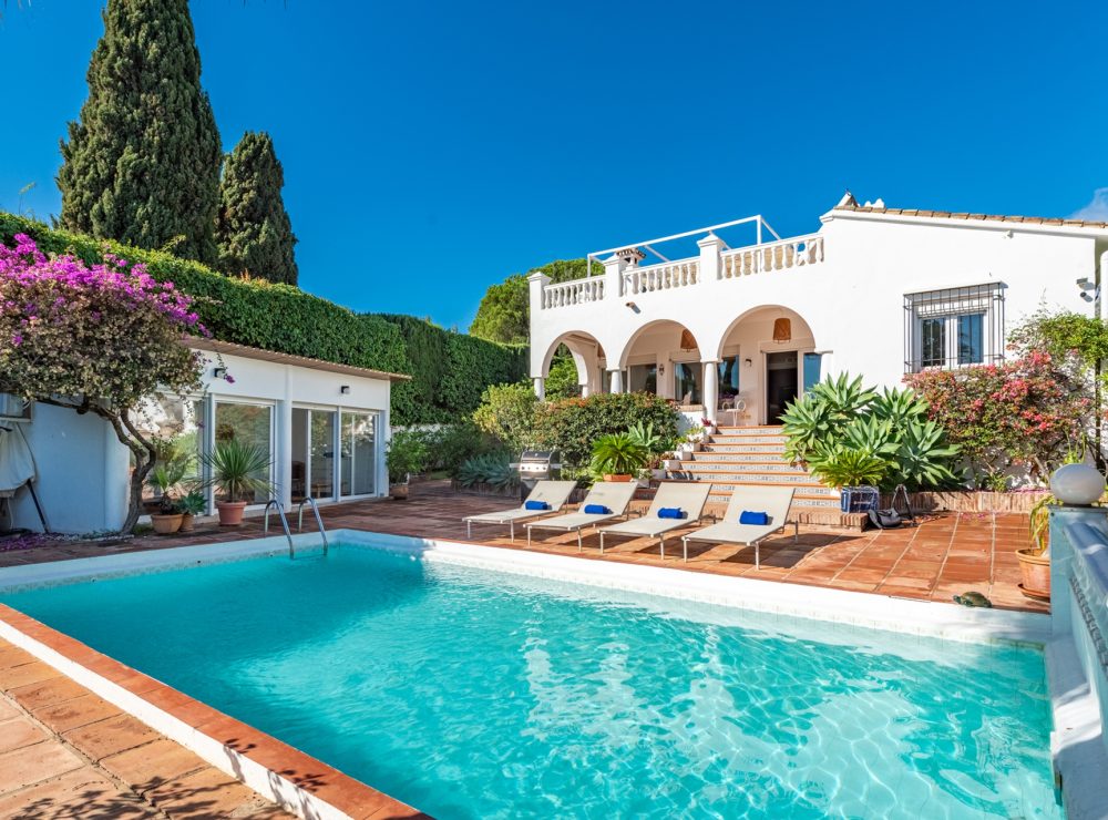 Villa Casa Lonicera Nueva Andalucia Marbella