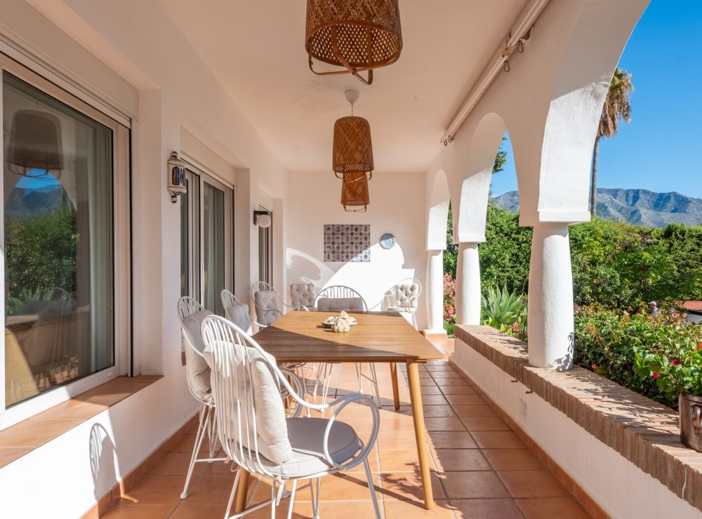 Villa Casa Lonicera Nueva Andalucia Marbella