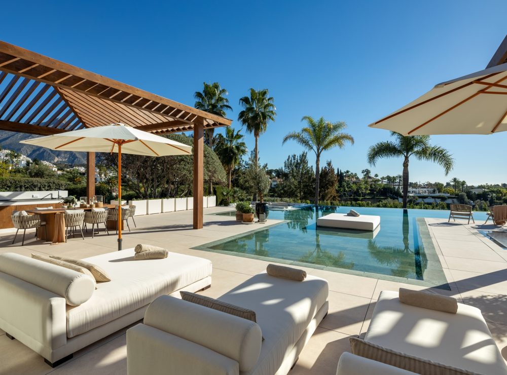 Villa Olivia La Cerquilla Nueva Andalucia Marbella