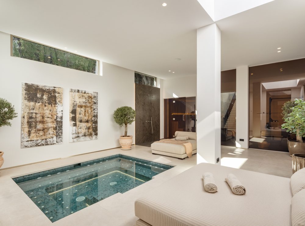 Villa Olivia La Cerquilla Nueva Andalucia Marbella
