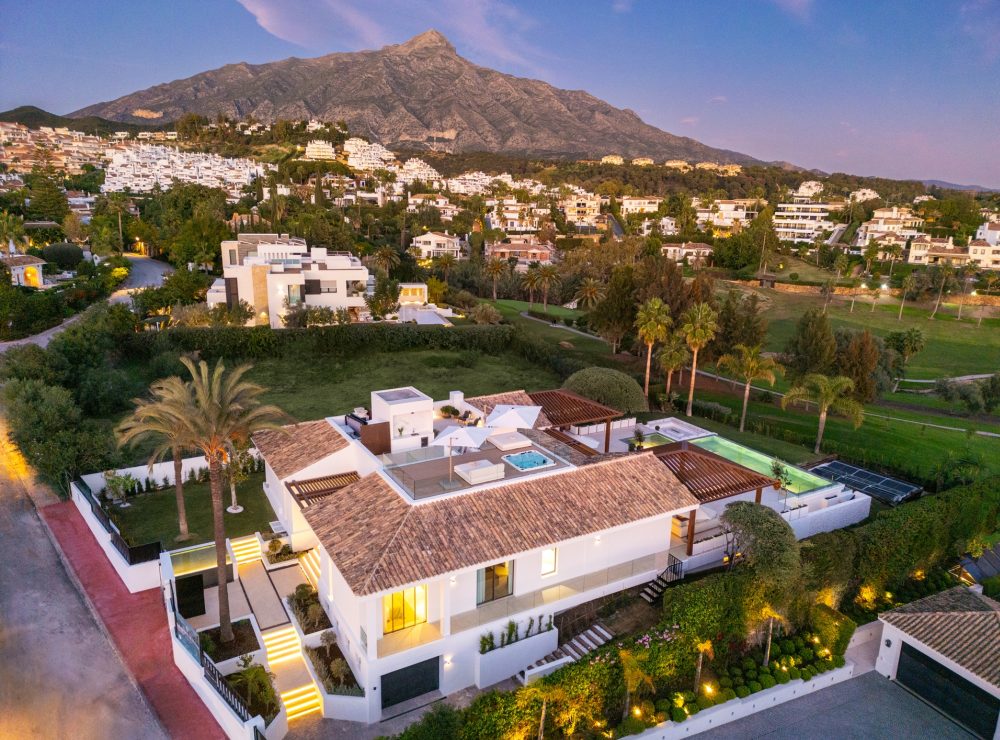 Villa Olivia La Cerquilla Nueva Andalucia Marbella