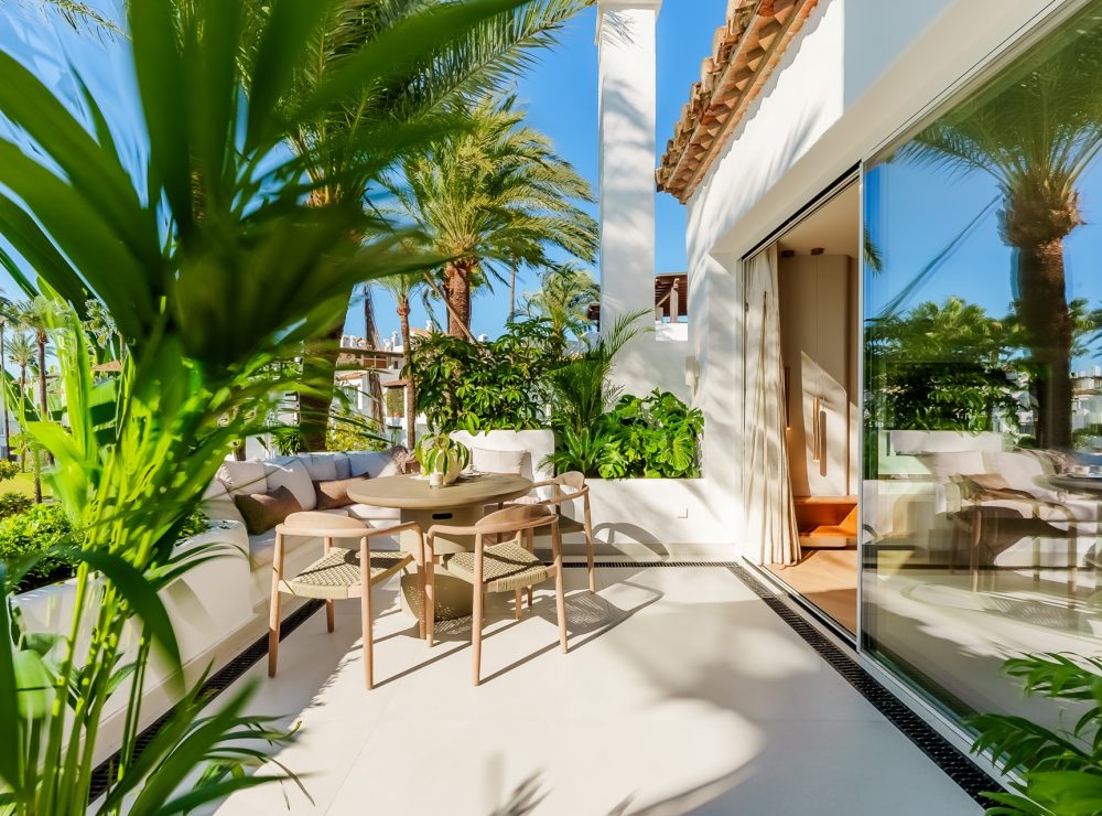 Casa Umi duplex penthouse Alcazaba Beach New Golden Mile Estepona Marbella