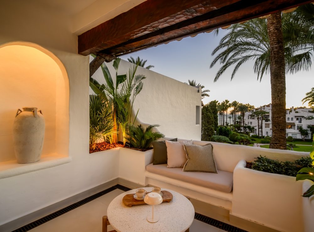 Casa Umi duplex penthouse Alcazaba Beach New Golden Mile Estepona Marbella