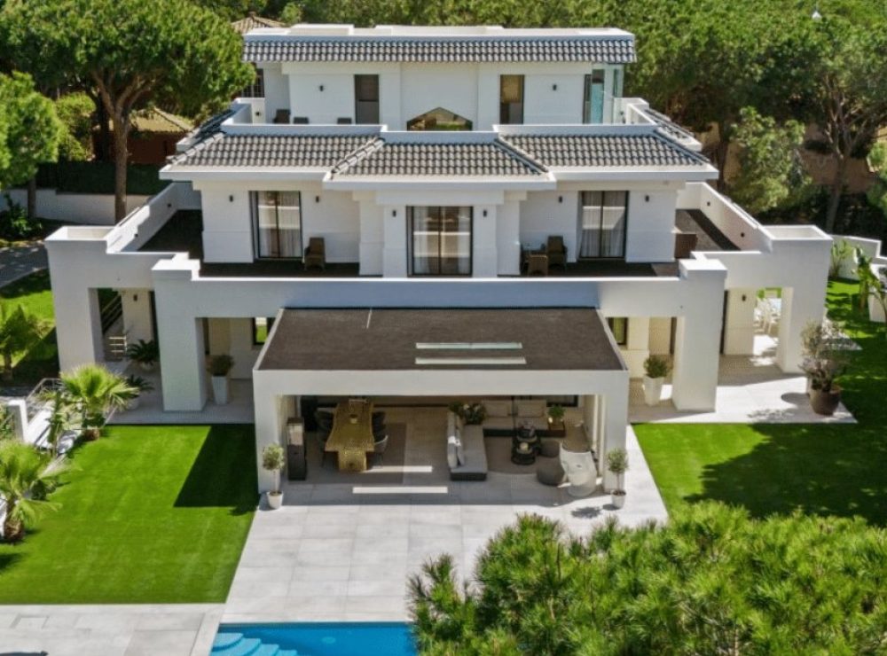 Villa hacienda las chapas marbella east