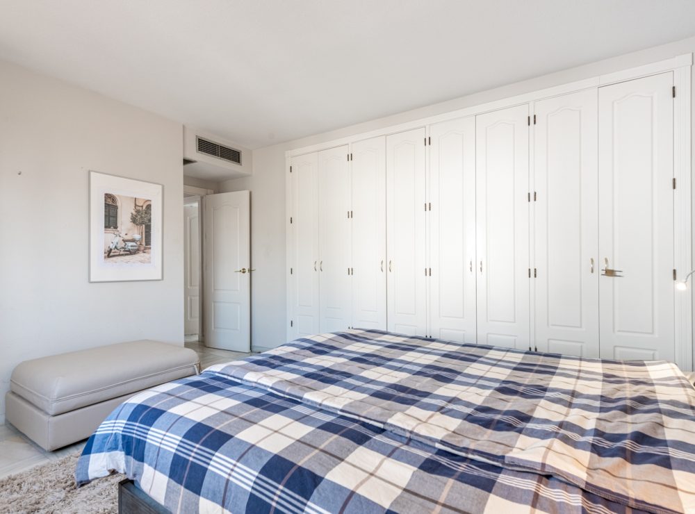 Duplex penthouse Nueva Andalucia Marbella los naranjos