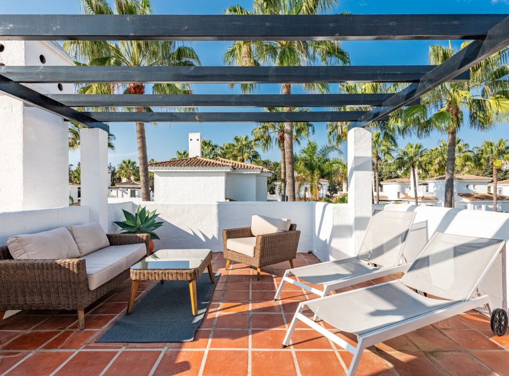 Duplex penthouse Nueva Andalucia Marbella los naranjos