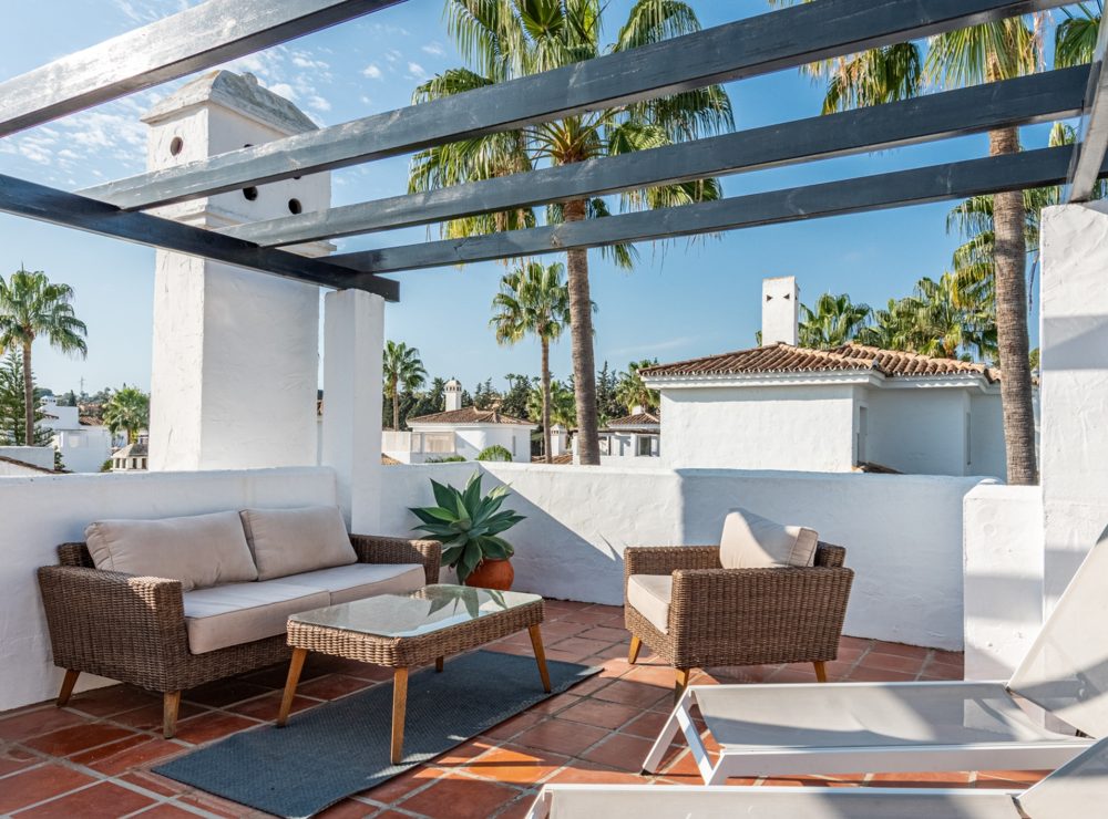 Duplex penthouse Nueva Andalucia Marbella los naranjos
