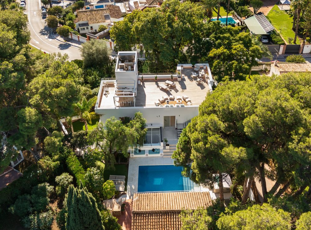 Villa Gina Nueva Andalucia Marbella