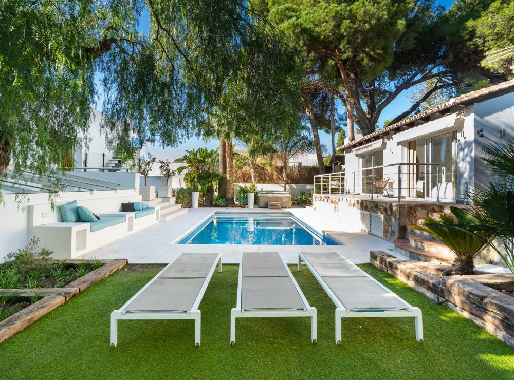 Villa Gina Nueva Andalucia Marbella