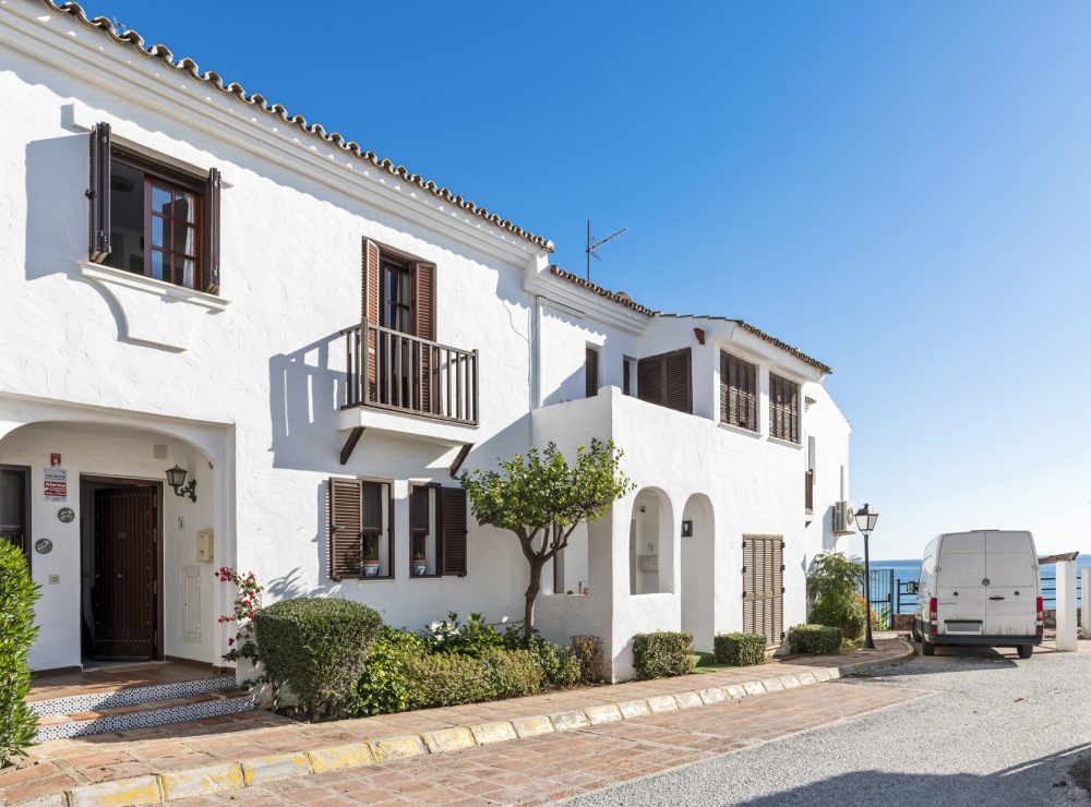 Townhouse Bahia Azul Estepona West Marbella