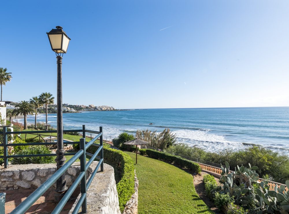 Townhouse Bahia Azul Estepona West Marbella