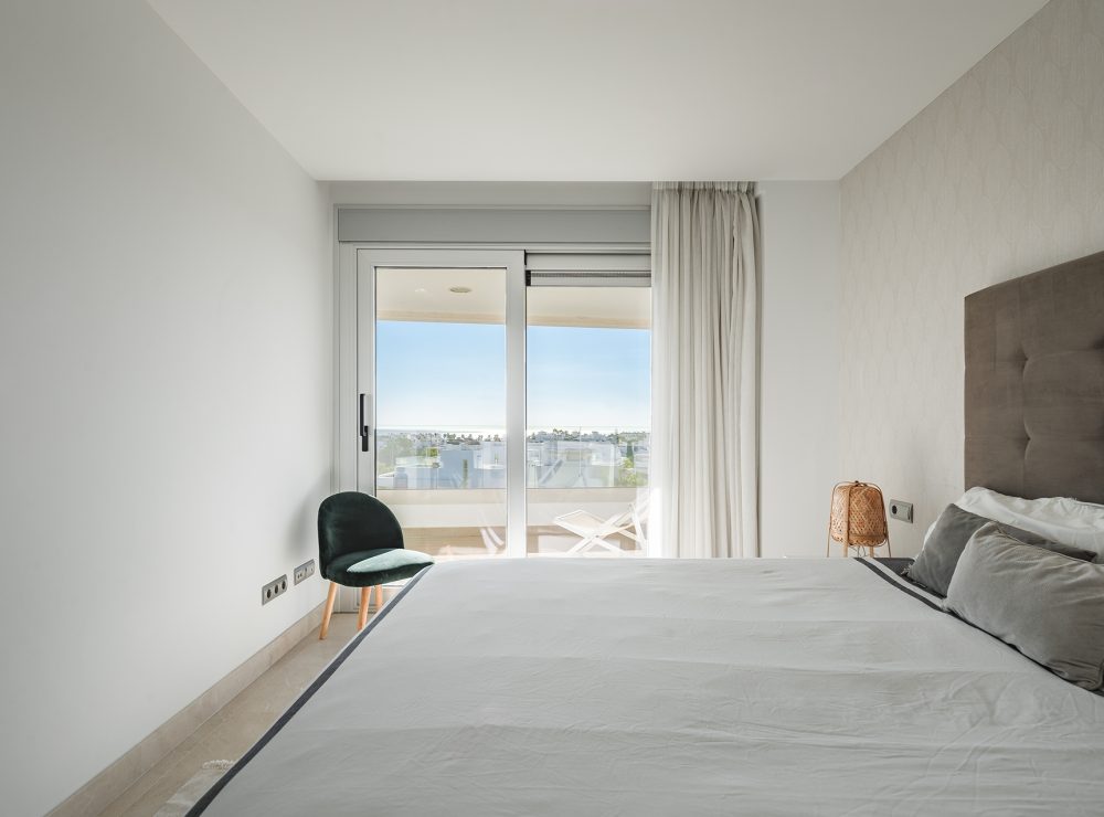 Penthouse San Pedro de Alcantara beachside Marbella sea views