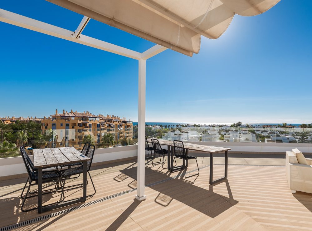 Penthouse San Pedro de Alcantara beachside Marbella sea views