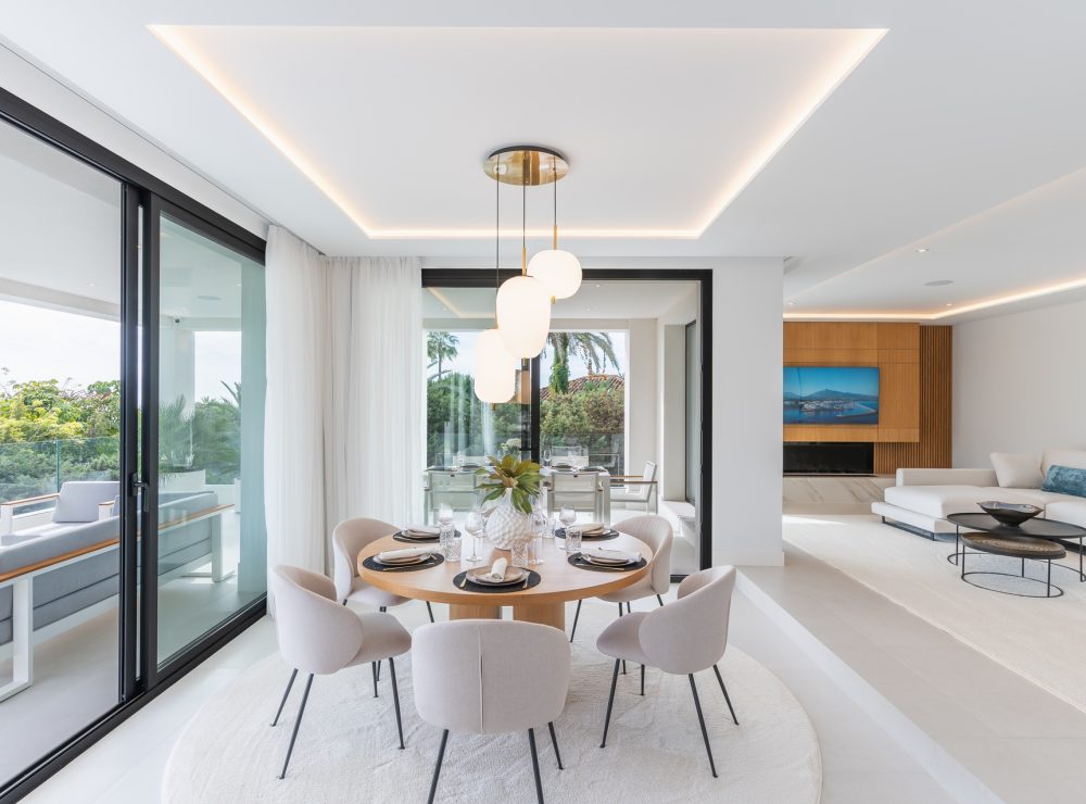 Villa Vista Marbesa Marbella East