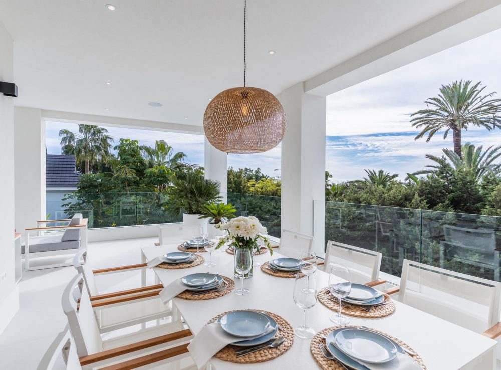 Villa Vista Marbesa Marbella East