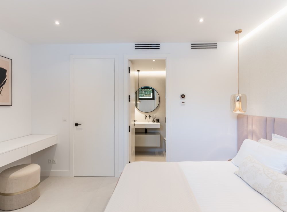 Villa Vista Marbesa Marbella East