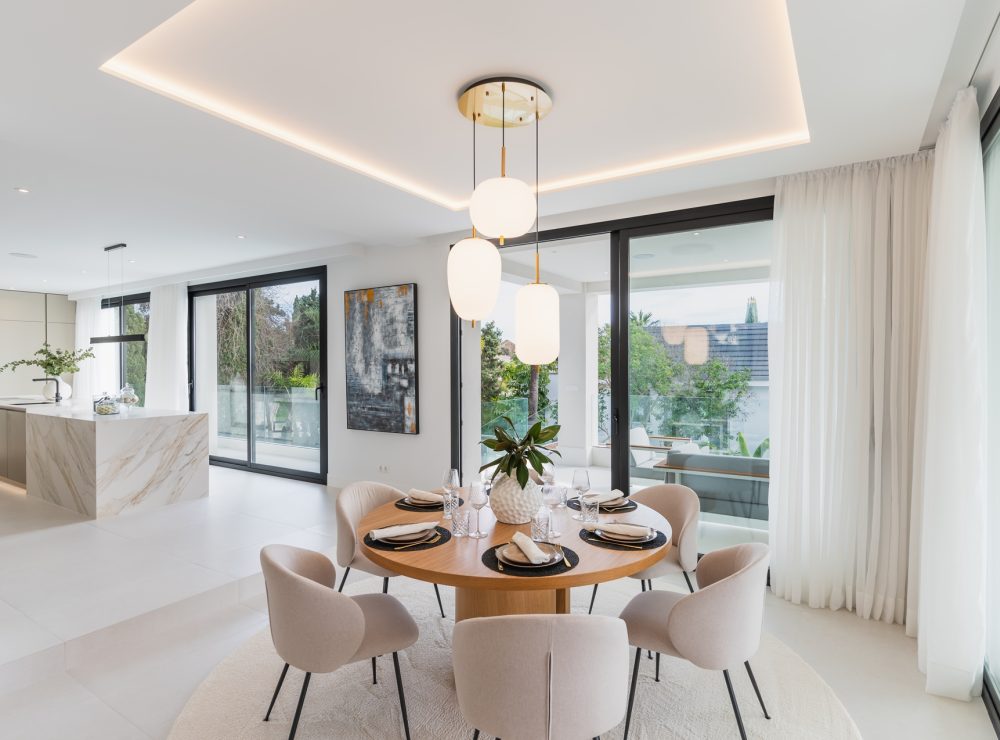 Villa Vista Marbesa Marbella East