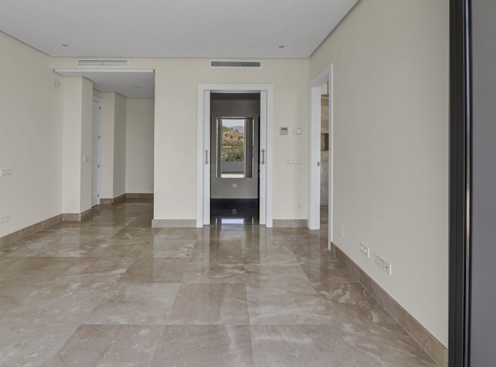 Contemporary villa for sale puerto del0capitan benahavis marbella