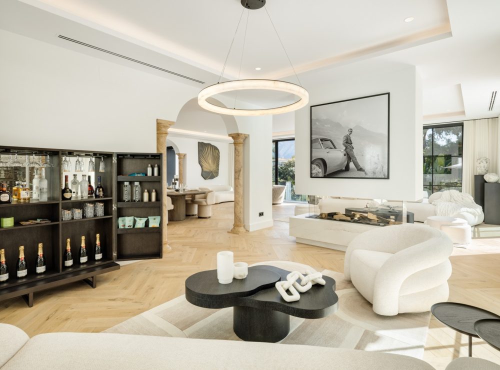 Villa Herrojo 21 El Herrojo Benahavis Marbella