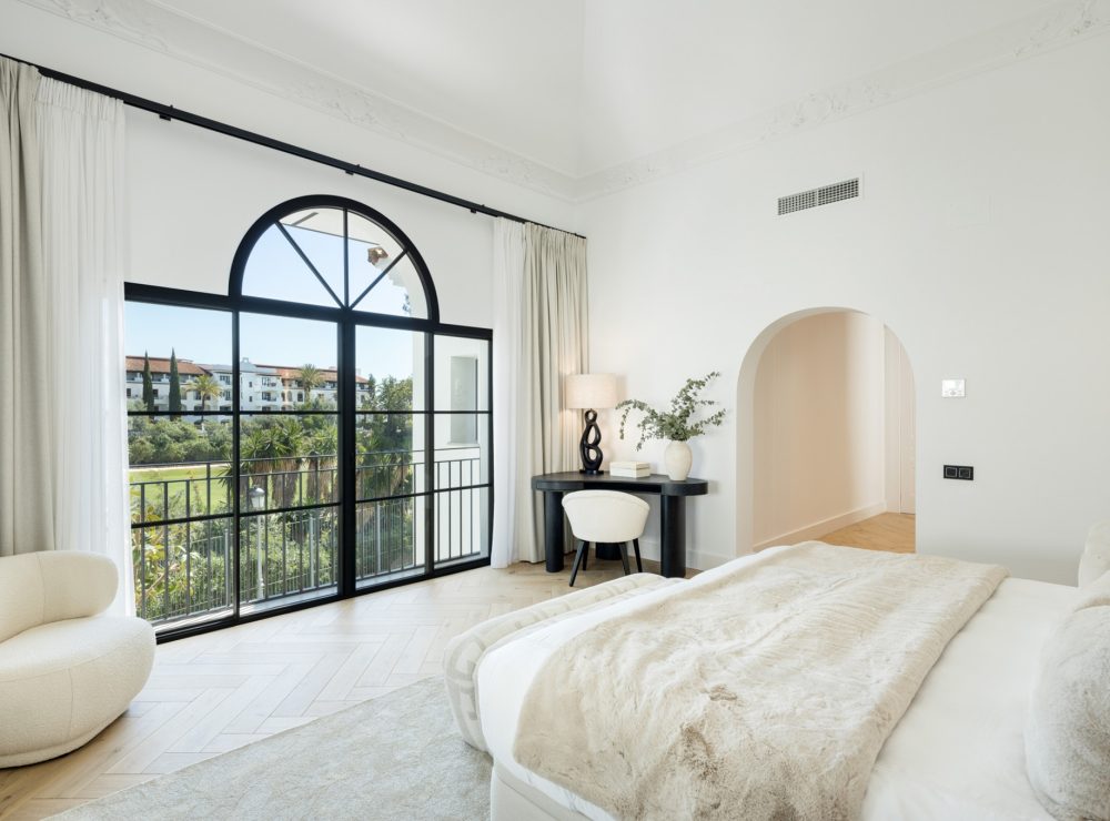 Villa Herrojo 21 El Herrojo Benahavis Marbella