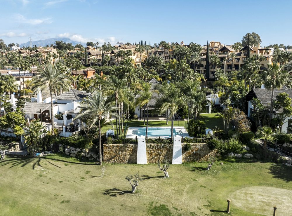 Villa The Club Villas New development El Campanario Golf New Golden Mile Estepona Marbella