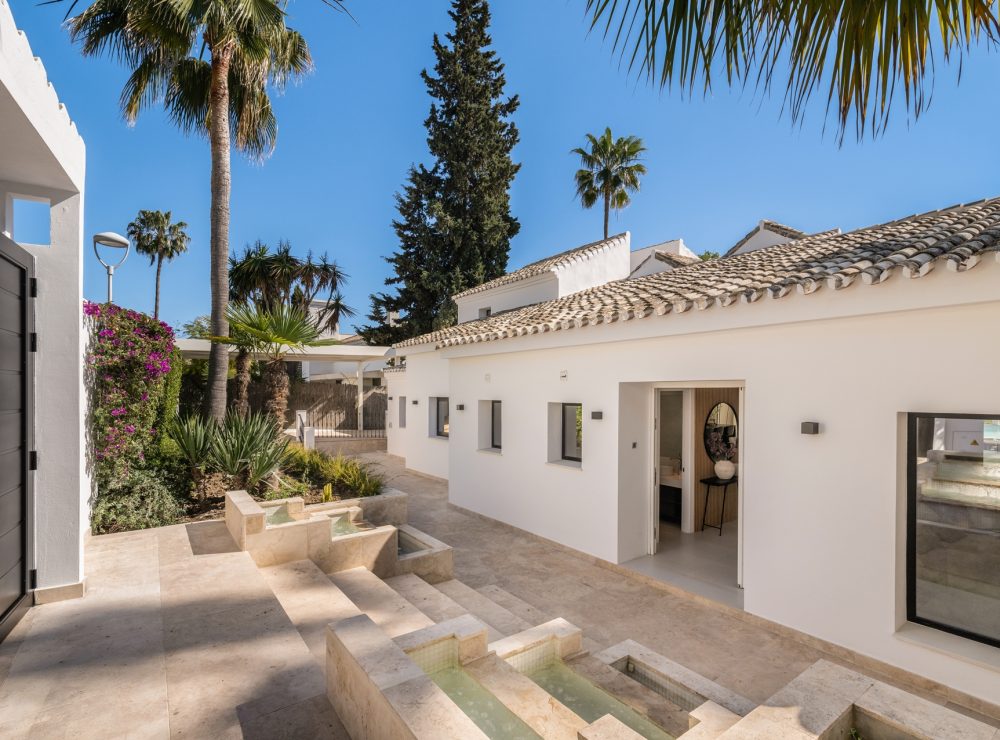 Villa Celine Percelas del Golf Nueva Andalucia Marbella