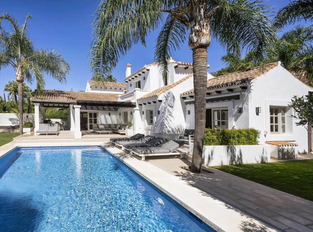 Villa Elegante Los Naranjos Golf Nueva Andalucia Marbella