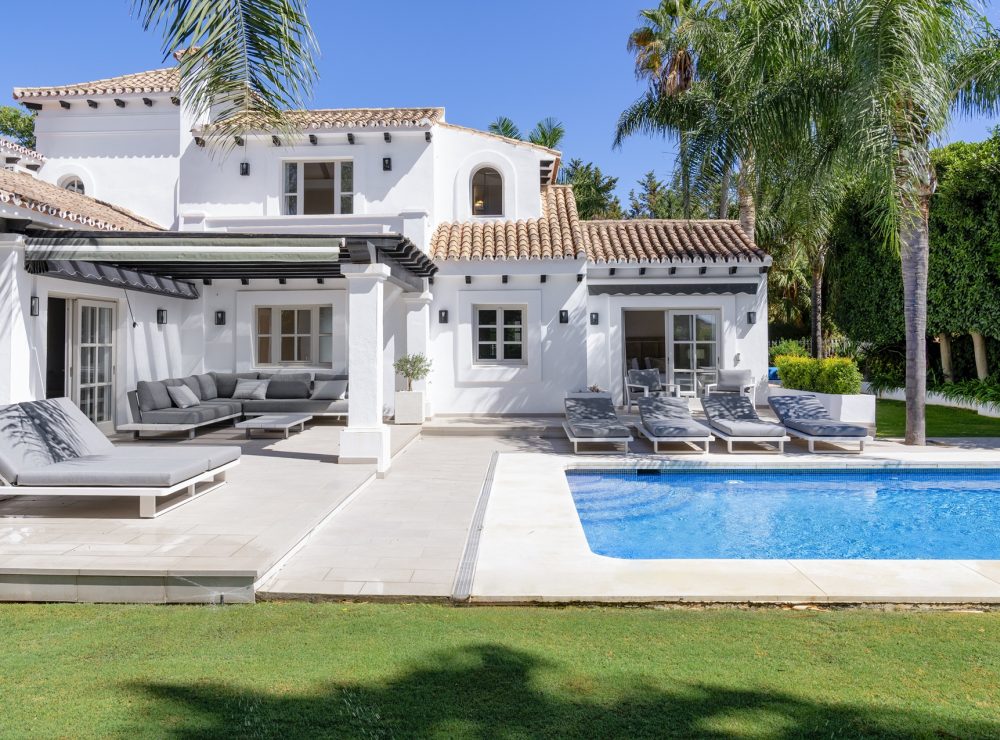 Villa Elegante Los Naranjos Golf Nueva Andalucia Marbella