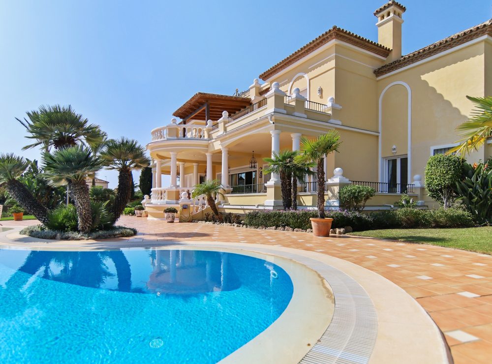 Palaceta villa paraiso alto benahavis marbella