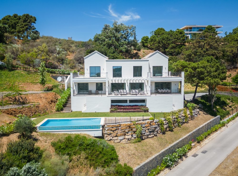 Villa Las Dos Torres Monte Mayor Benahavis Marbella