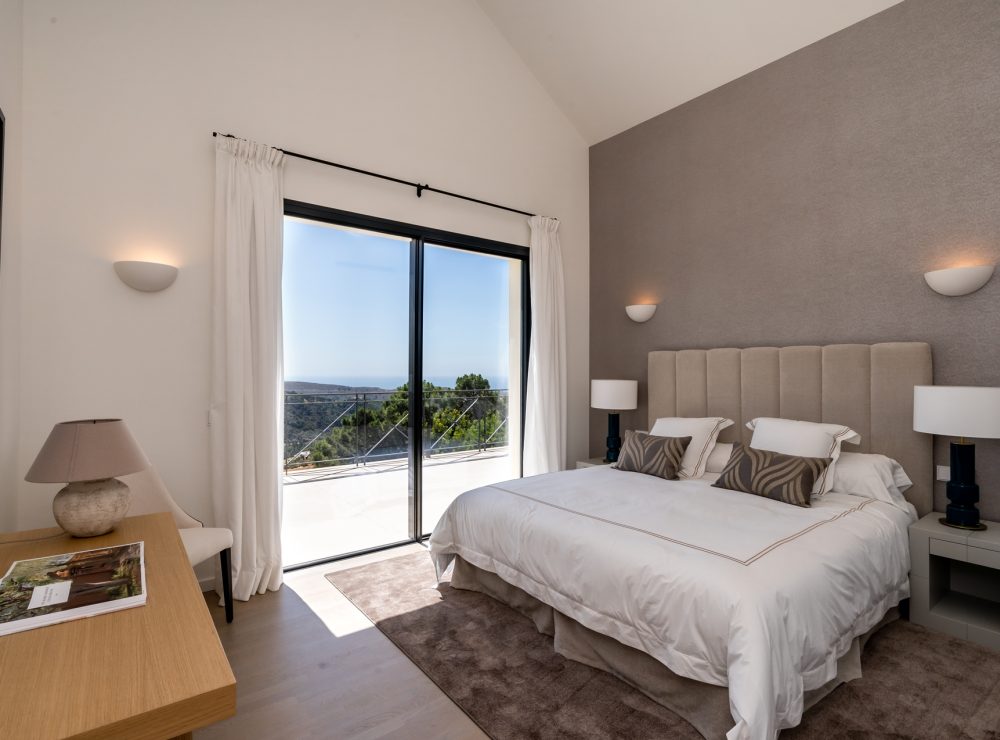 Villa Las Dos Torres Monte Mayor Benahavis Marbella