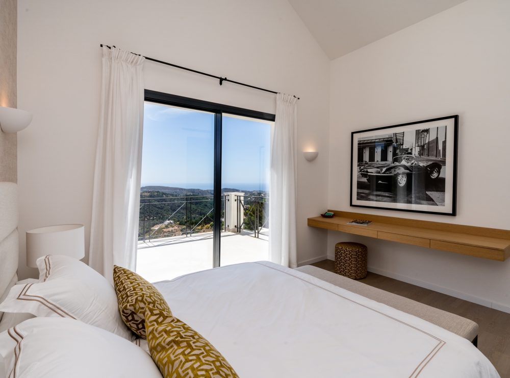 Villa Las Dos Torres Monte Mayor Benahavis Marbella