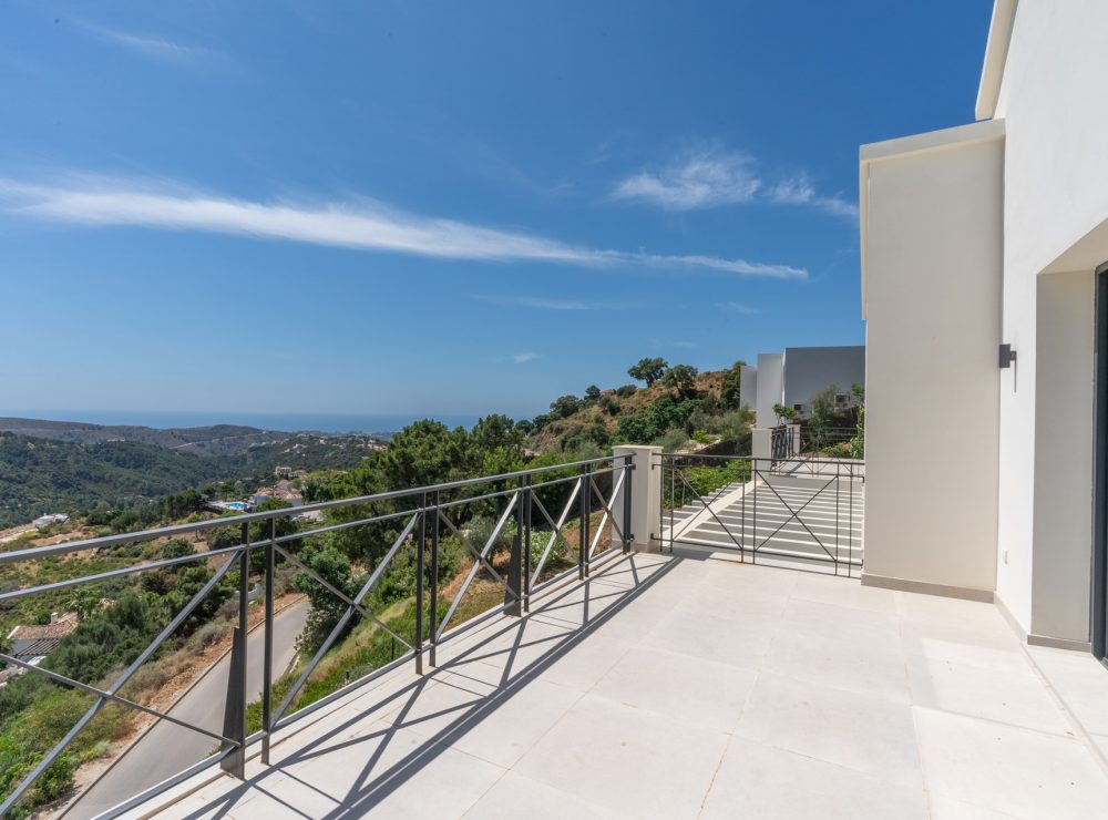 Villa Las Dos Torres Monte Mayor Benahavis Marbella