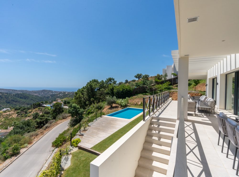 Villa Las Dos Torres Monte Mayor Benahavis Marbella