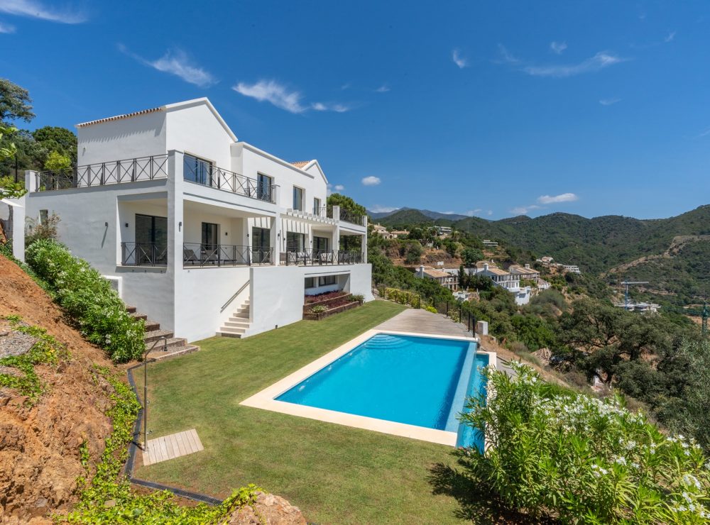 Villa Las Dos Torres Monte Mayor Benahavis Marbella