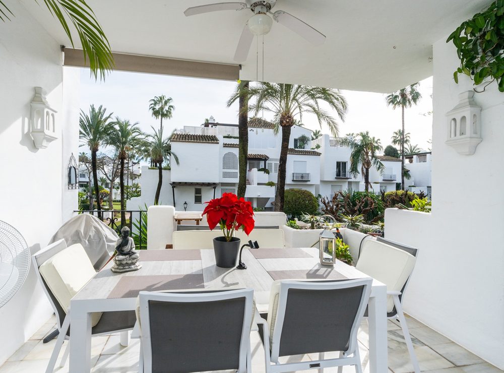 Alcazaba Beach Apartment New Golden Mile Estepona Marbella