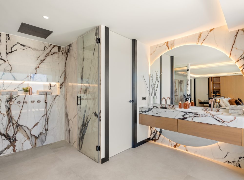 Duplex penthouse Maison Montaigne Palacetes Los Belvederes Nueva Andalucia Marbella