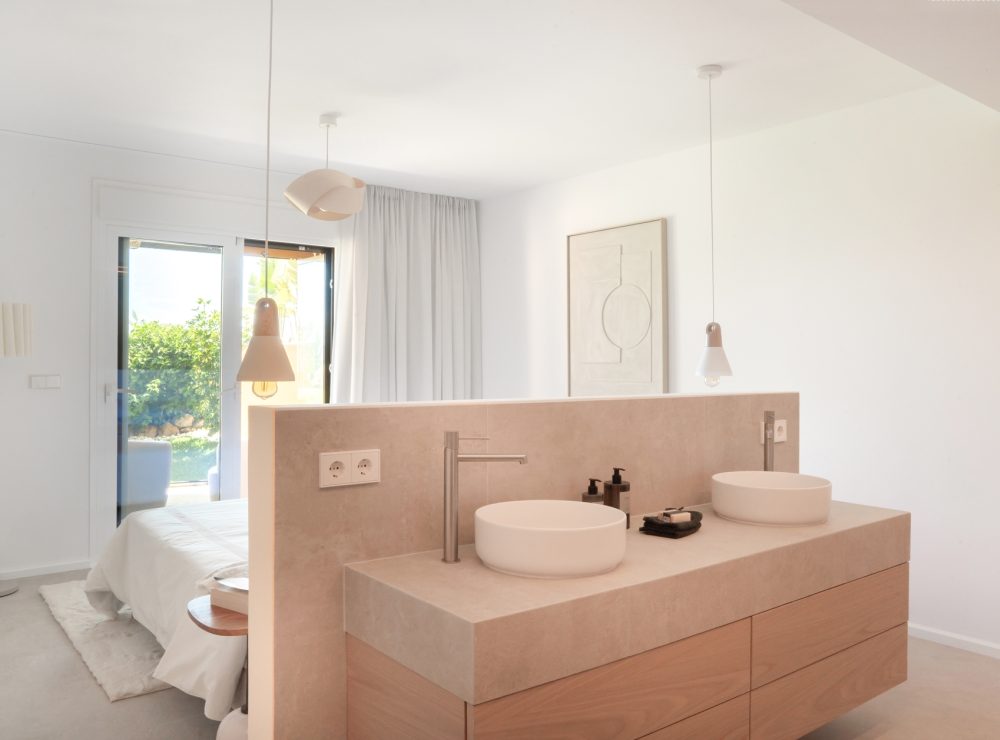 Riviera 212 beachfront ground floor apartment Riviera Andaluza Estepona West Marbella